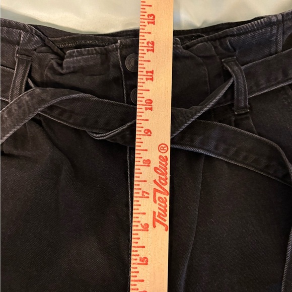 American Eagle Outfitters High Waist Black Denim Shorts - Picture 5 of 10